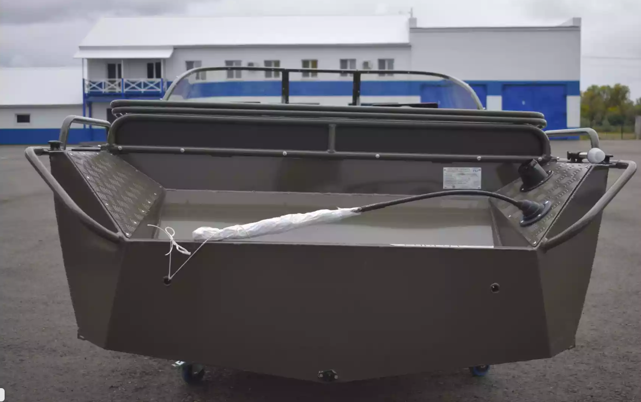 Алюминиевый катер Wyatboat-460 DCM в Екатеринбурге