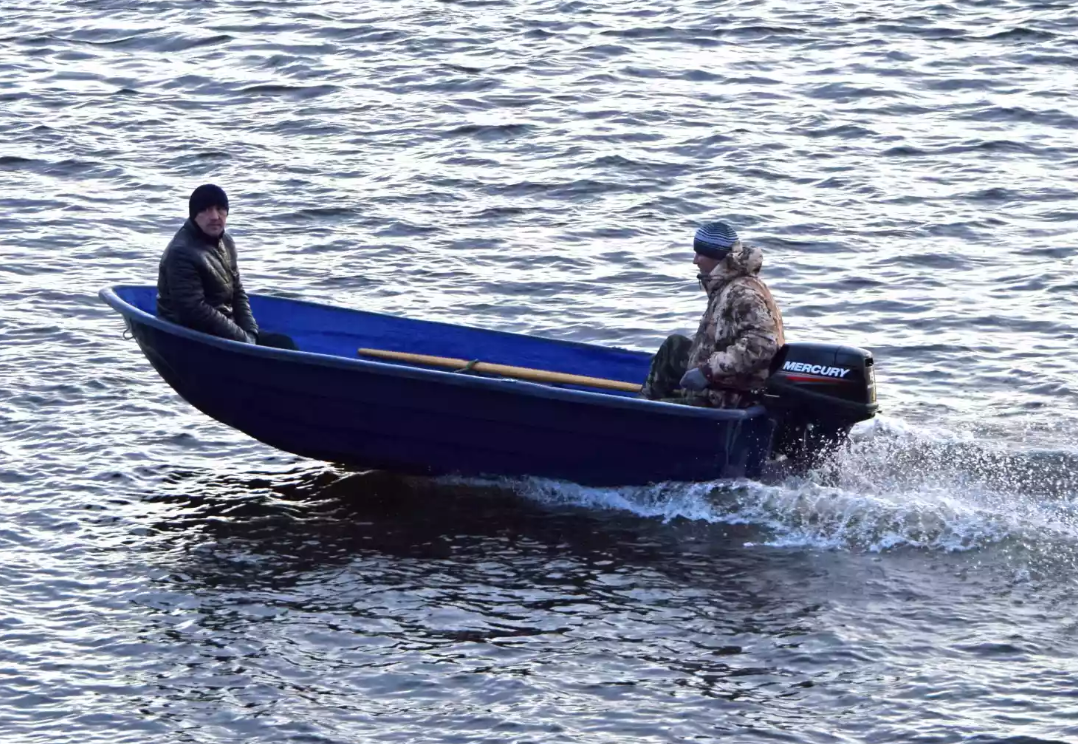 Стеклопластиковая лодка Neman-340 (тримаран) в Екатеринбурге