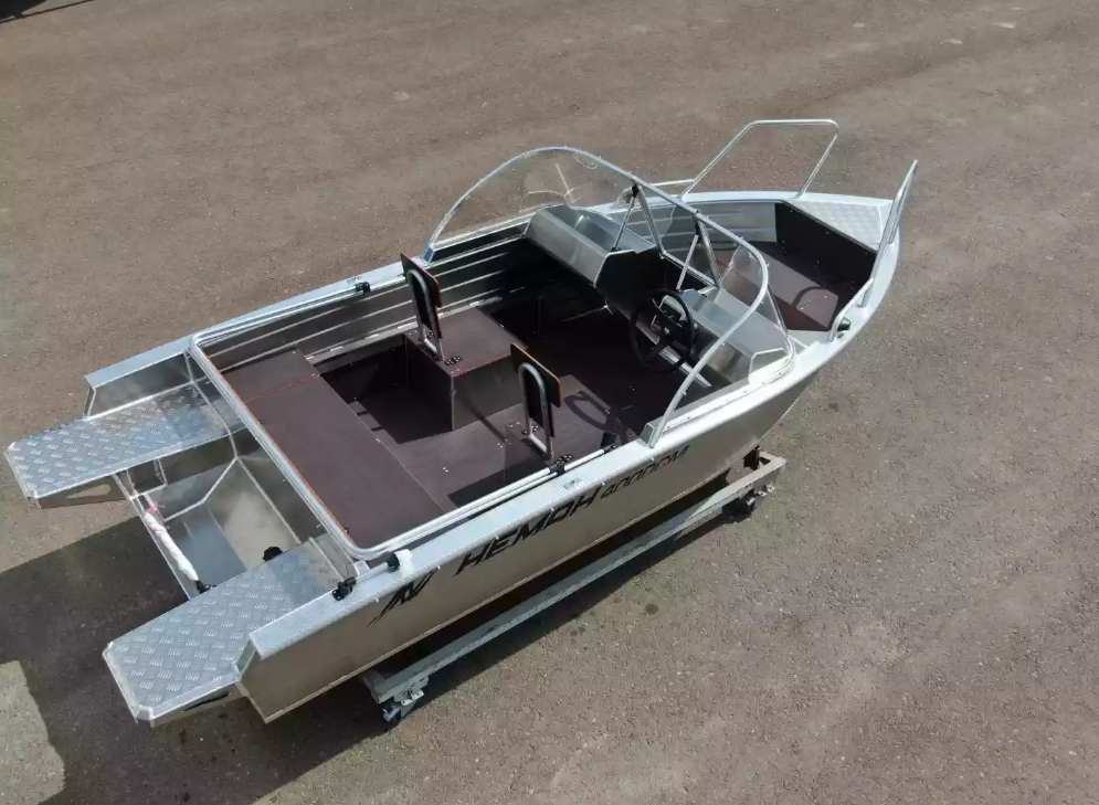 Алюминиевая лодка  Неман-400 DCM NEW в Екатеринбурге