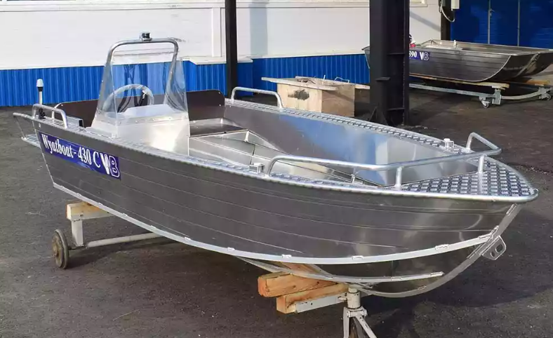 Алюминиевый катер Wyatboat-430 C в Екатеринбурге