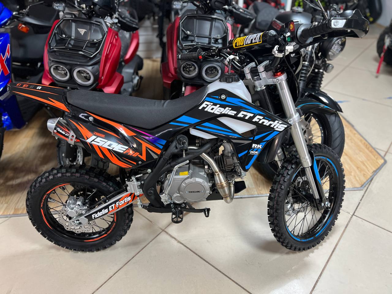 Мотоцикл (питбайк) PROMAX FIDET (ФАЙДЕТ) 190E PRO 17/14 в Екатеринбурге