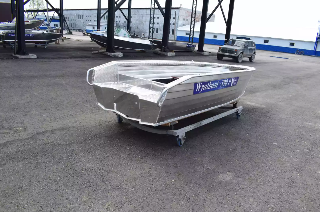 Алюминиевая лодка Wyatboat-390Р Увеличенный борт в Екатеринбурге
