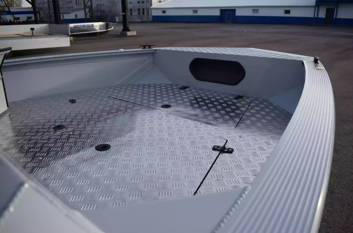 Алюминиевый катер Gold Fisher 520 DCM FISH в Екатеринбурге