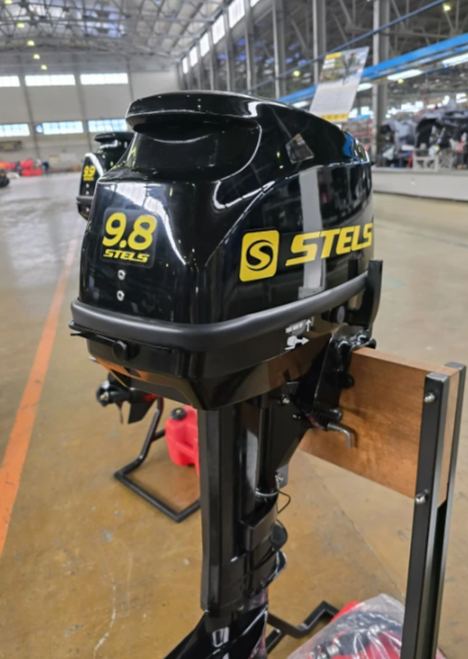 Лодочный мотор STELS 9.8HP в Екатеринбурге