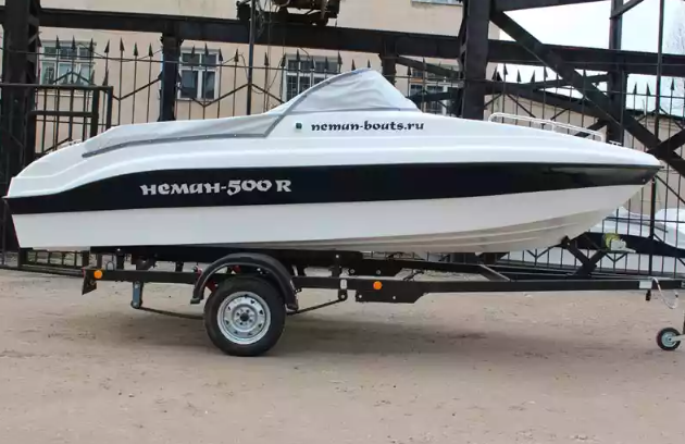 Стеклопластиковый катер Neman-500 Р в Екатеринбурге