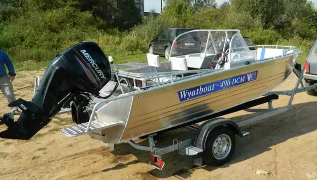Алюминиевый катер Wyatboat-490 DCM в Екатеринбурге