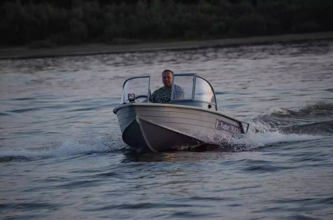 Алюминиевый катер Wyatboat-390 DCM в Екатеринбурге