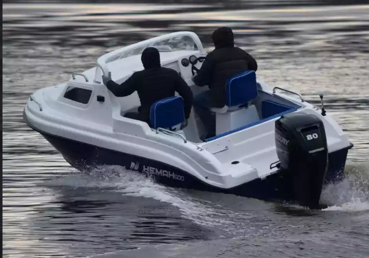 Комбинированный катер Neman-500 с каютой в Екатеринбурге