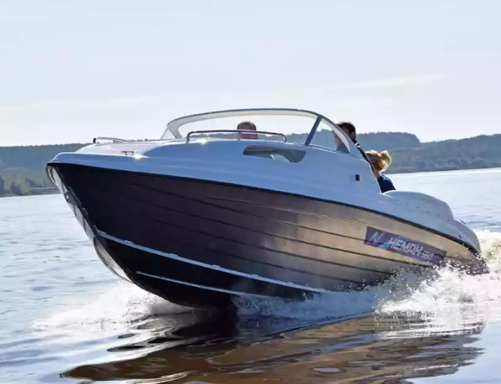 Комбинированный катер Neman-550 с каютой в Екатеринбурге