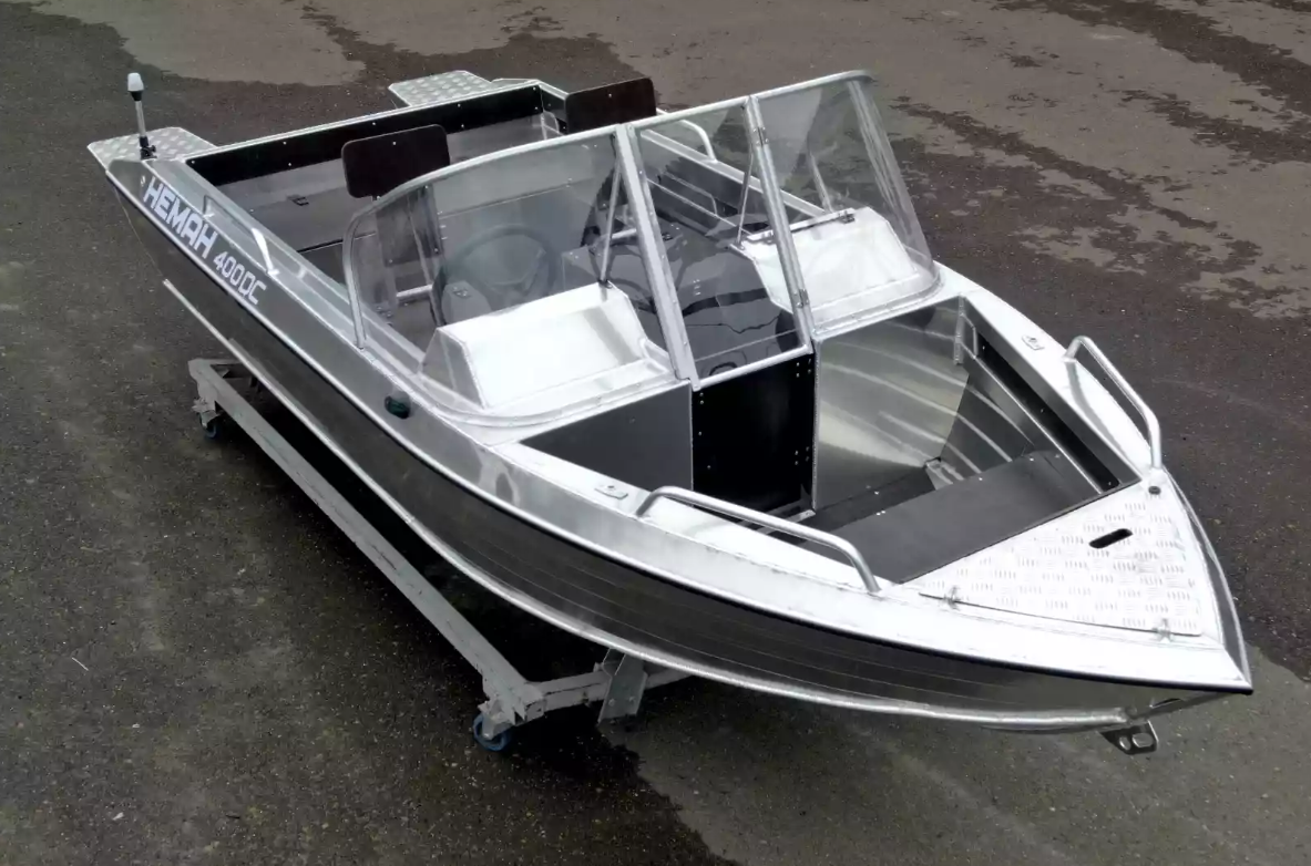 Алюминиевый катер Neman-400 DC в Екатеринбурге