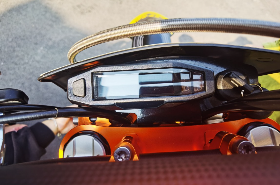 Мотоцикл JHLMOTO JHL Z8 NC300S (182-MN) в Екатеринбурге