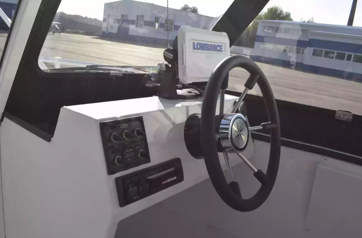 Алюминиевый катер Wyatboat-660 Cabin в Екатеринбурге