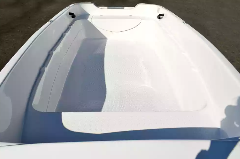 Стеклопластиковая лодка Пингвин (тримаран) в Екатеринбурге