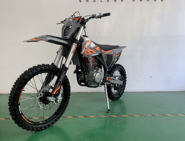Мотоцикл JHLMOTO JHL LX4 CB300RL (175FMN) в Екатеринбурге