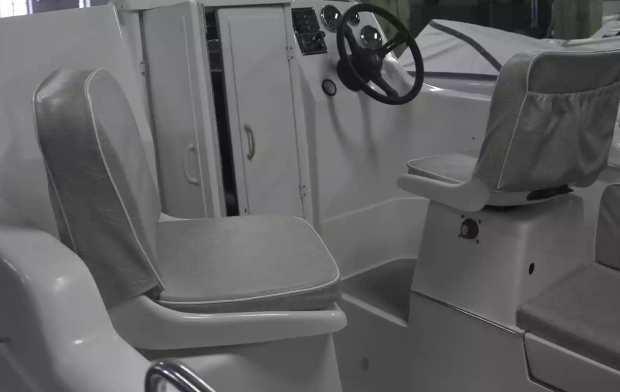 Стеклопластиковый катер Neman-500 в Екатеринбурге