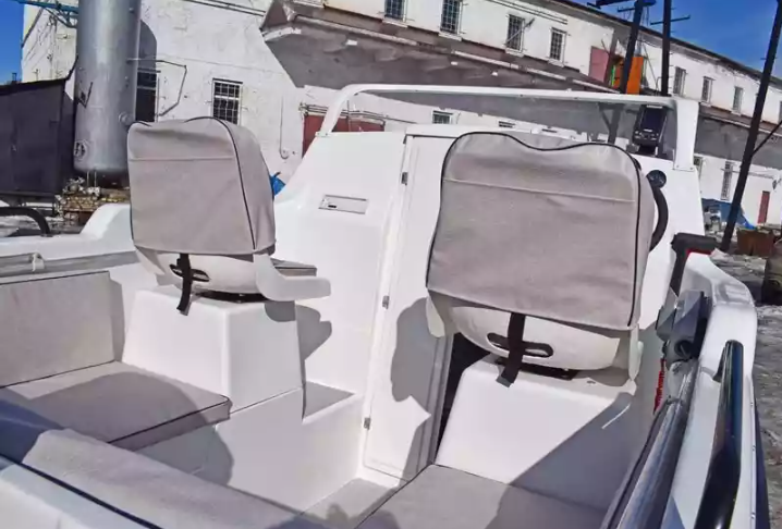 Комбинированный катер Neman-500 с каютой в Екатеринбурге