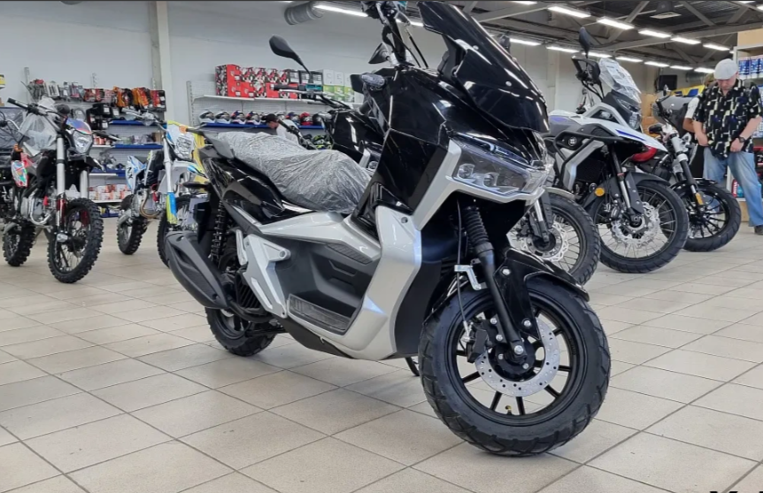 МаксиСкутер PROMAX ADV 200(49) (REPLICA HONDA) в Екатеринбурге