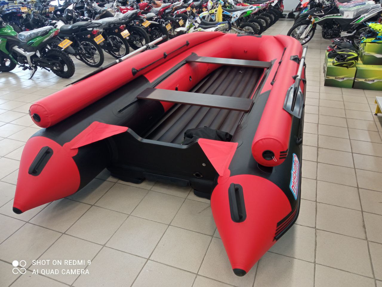 Лодка MISHIMO RIVER FJET PRO 410  под водомет в Екатеринбурге