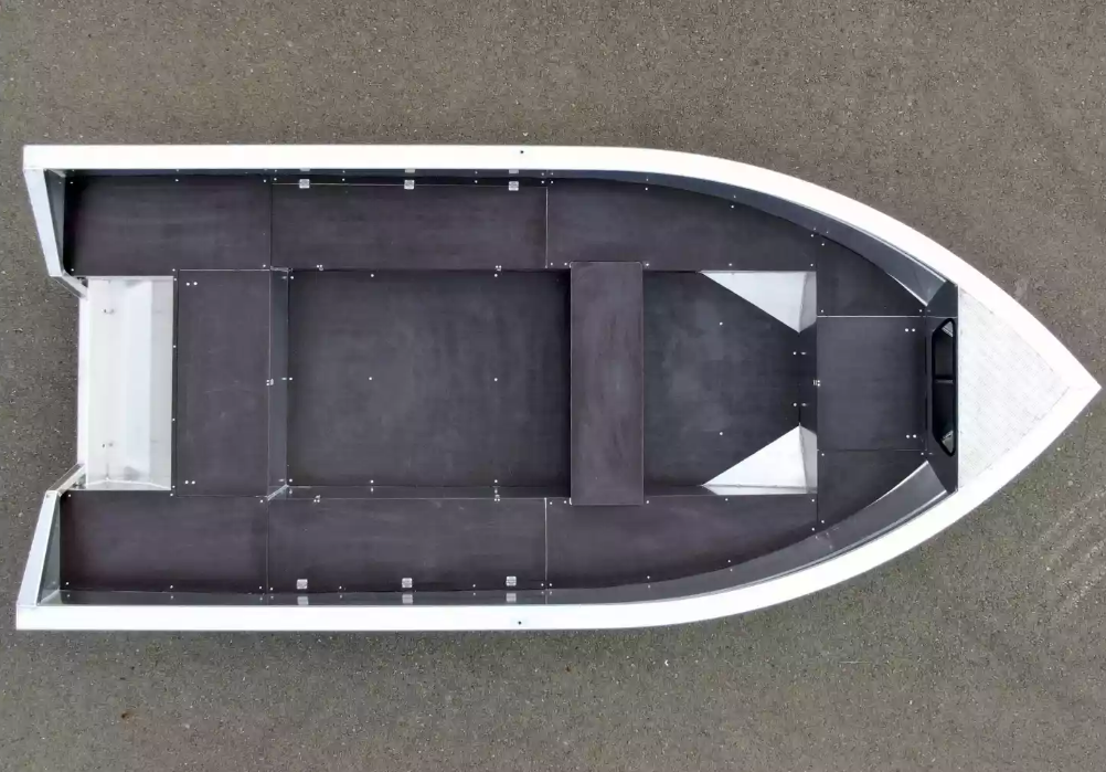 Алюминиевая лодка  Неман-420 в Екатеринбурге