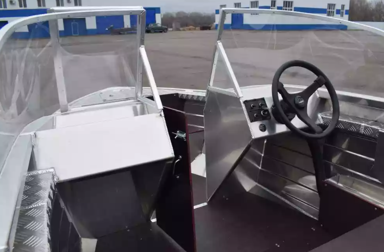 Алюминиевый катер Wyatboat-390 DCM Увеличенный борт в Екатеринбурге
