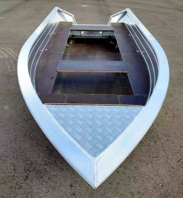 Алюминиевая лодка Неман-400 в Екатеринбурге