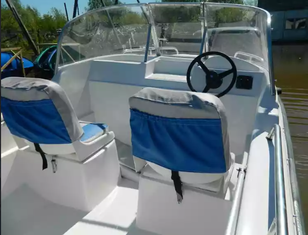 Стеклопластиковый катер Wyatboat-430 M (тримаран) в Екатеринбурге