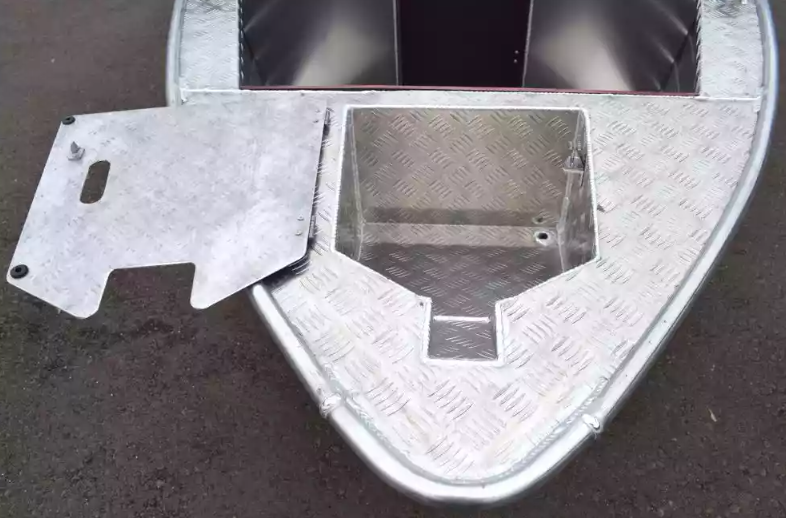 Алюминиевый катер Wyatboat-390 DCM Увеличенный борт в Екатеринбурге