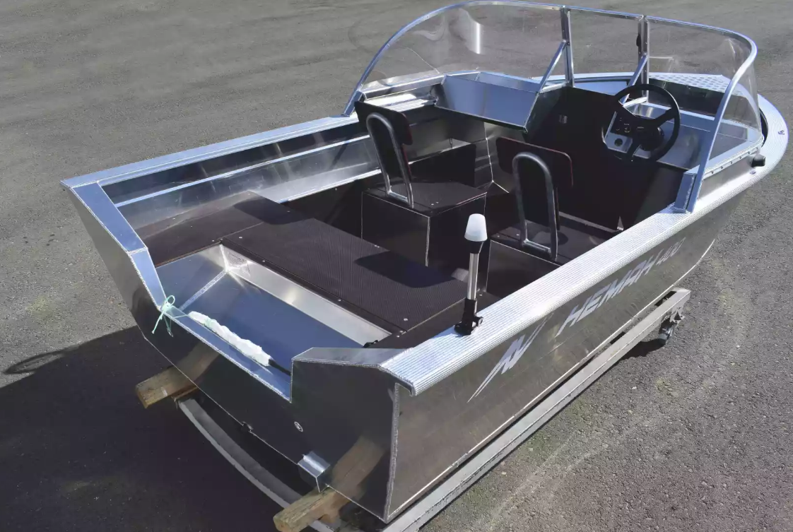 Алюминиевая лодка  Неман-400 DCM в Екатеринбурге