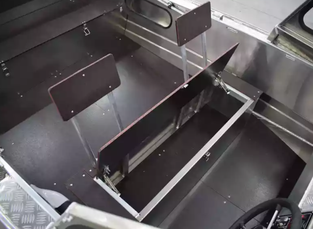 Алюминиевый катер Wyatboat-460 DCM Pro в Екатеринбурге