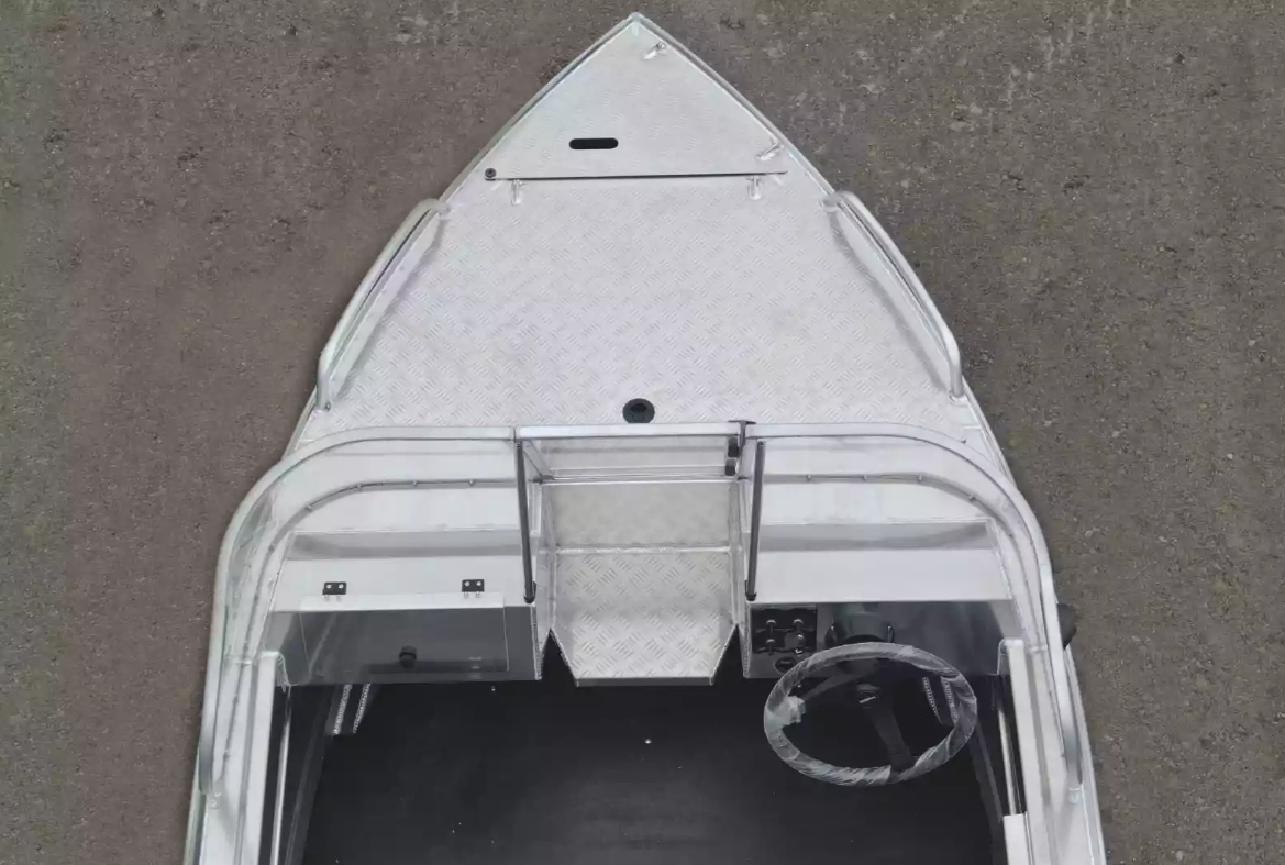 Алюминиевый катер Neman-400 PRO в Екатеринбурге