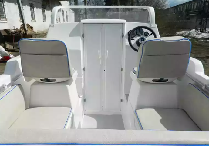 Комбинированный катер Neman-500 с каютой в Екатеринбурге