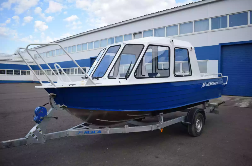 Алюминиевый катер Неман-500 (закрытая рубка) в Екатеринбурге