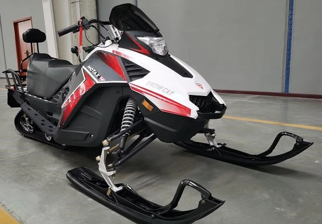 Снегоход Motax Snow Cat 180 EFI в Екатеринбурге