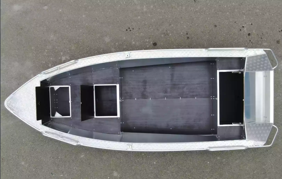 Алюминиевая лодка  Wyatboat-430М FISH в Екатеринбурге