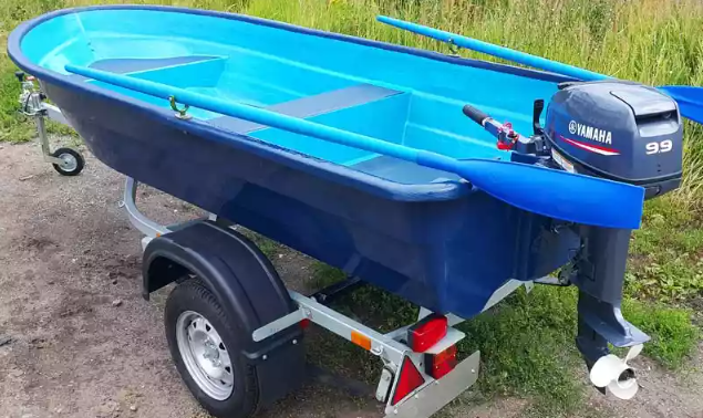 Стеклопластиковая лодка Neman-340 (тримаран) в Екатеринбурге