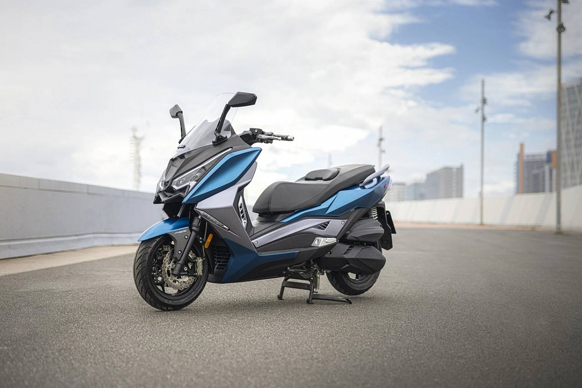 МАКСИСКУТЕР ARIIC 318 в Екатеринбурге