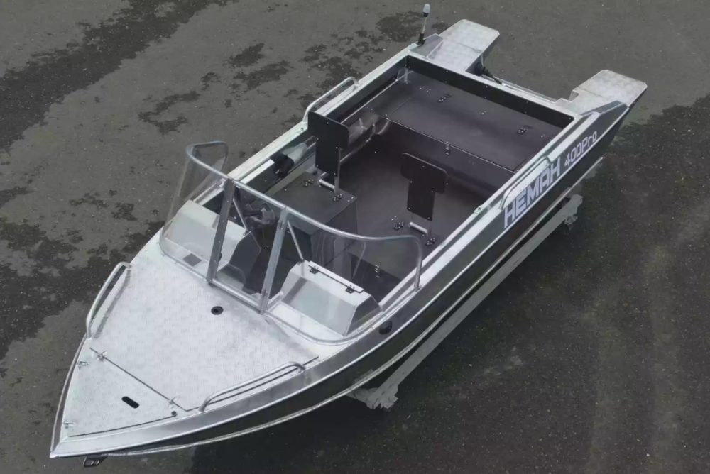 Алюминиевая лодка  Neman-400 PRO в Екатеринбурге