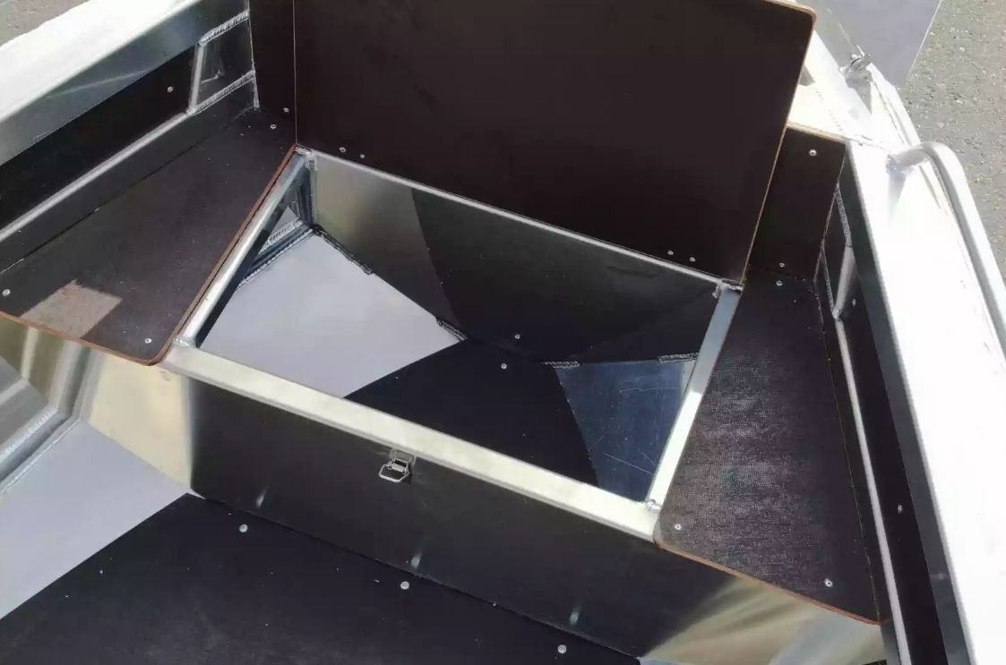 Алюминиевая лодка  Неман-480 Р в Екатеринбурге