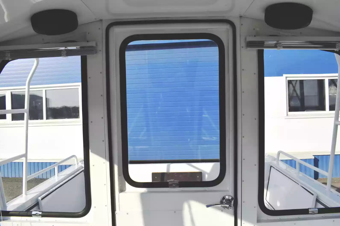 Алюминиевый катер Wyatboat-660 Cabin в Екатеринбурге