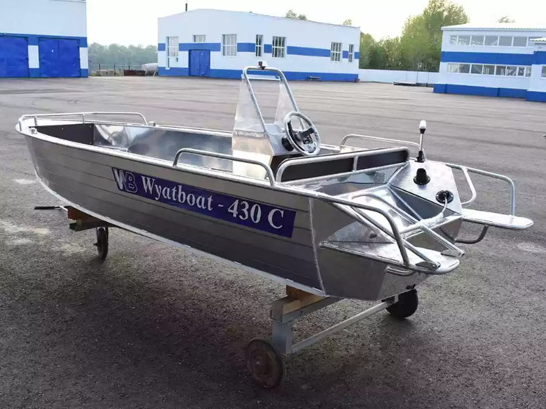 Алюминиевый катер Wyatboat-430 C в Екатеринбурге