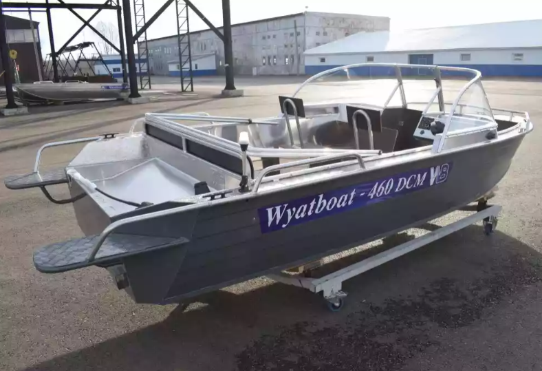 Алюминиевый катер Wyatboat-460 DCM в Екатеринбурге