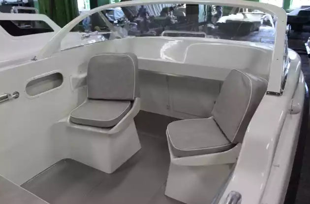 Стеклопластиковый катер Neman-500 Р в Екатеринбурге