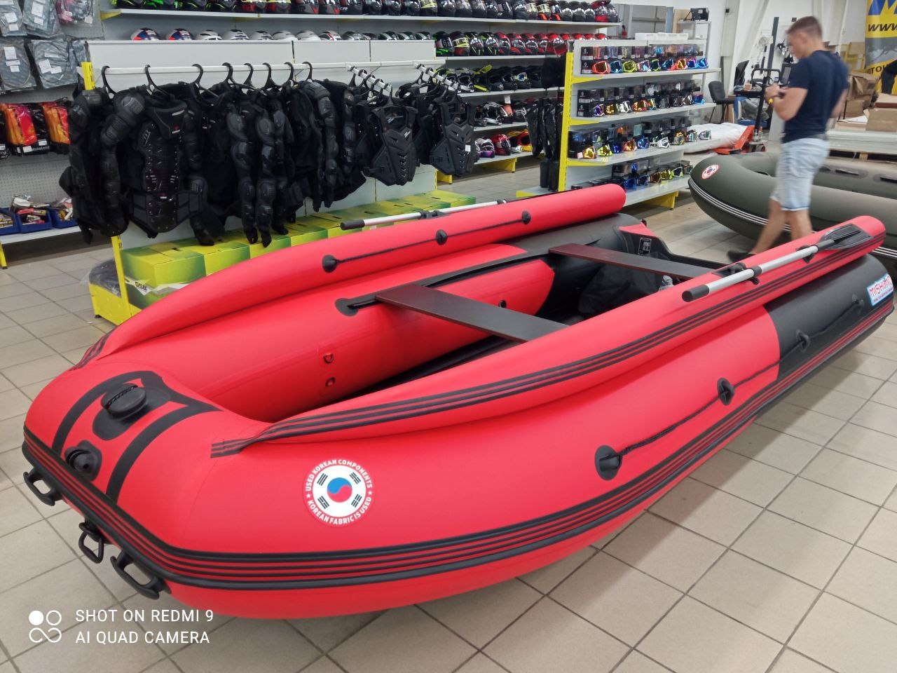 Лодка MISHIMO RIVER FJET PRO 410  под водомет в Екатеринбурге