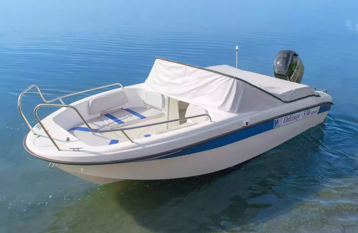 Стеклопластиковый катер Neman-530 Open в Екатеринбурге