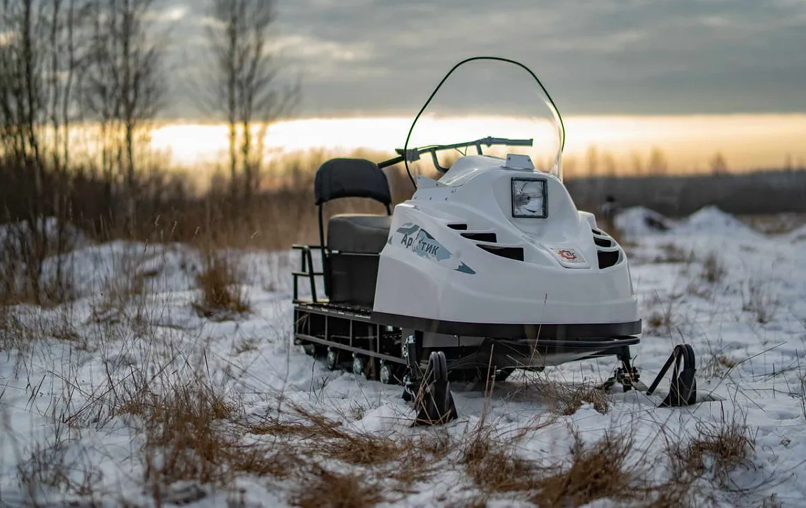 Снегоход БТС "АРКТИК 4Т" 18.5 л.с. э/зап, реверс, тормоз в Екатеринбурге