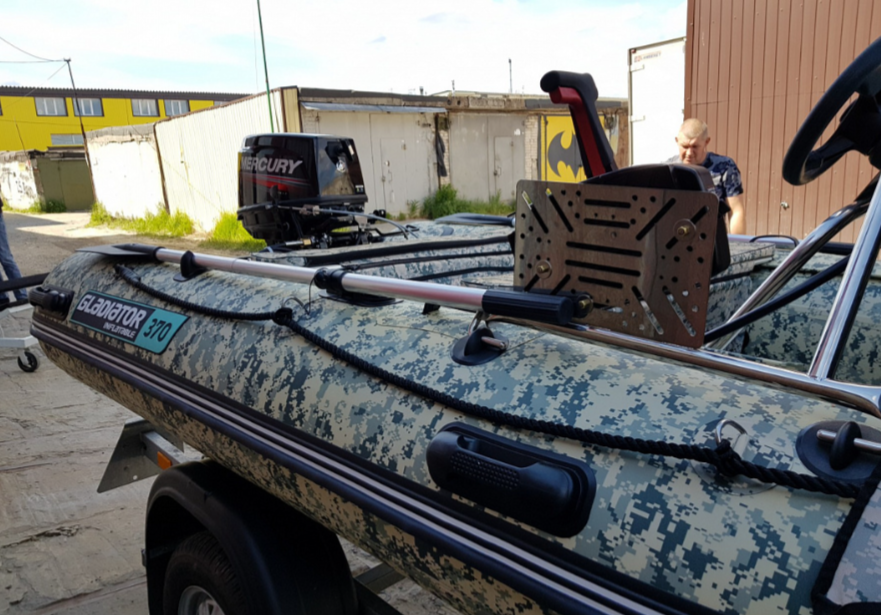 НАДУВНАЯ ЛОДКА GLADIATOR C370AL в Екатеринбурге