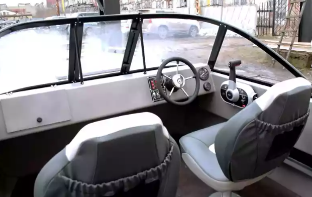 Алюминиевый катер Неман 500 в Екатеринбурге