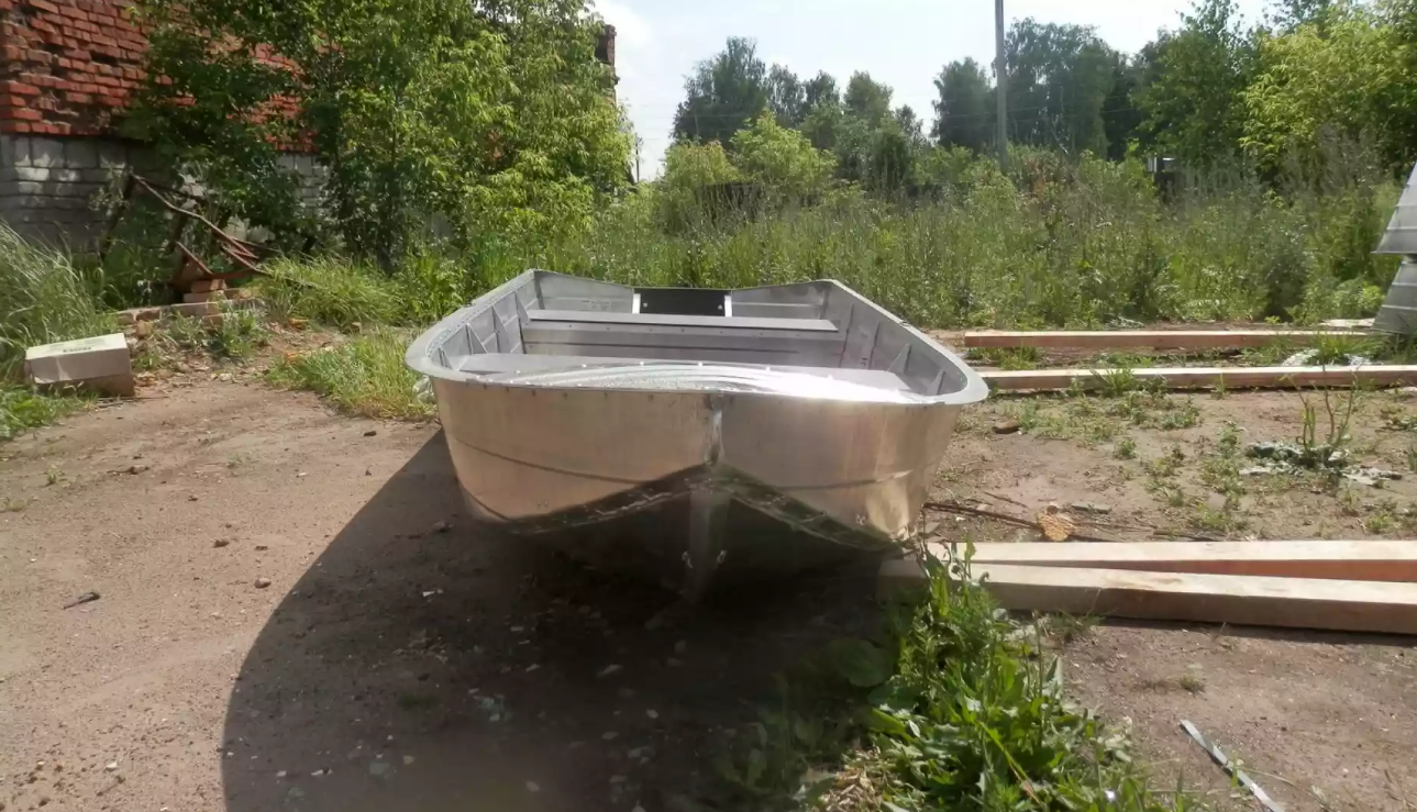 Алюминиевая лодка Вятка-Профи 32 в Екатеринбурге