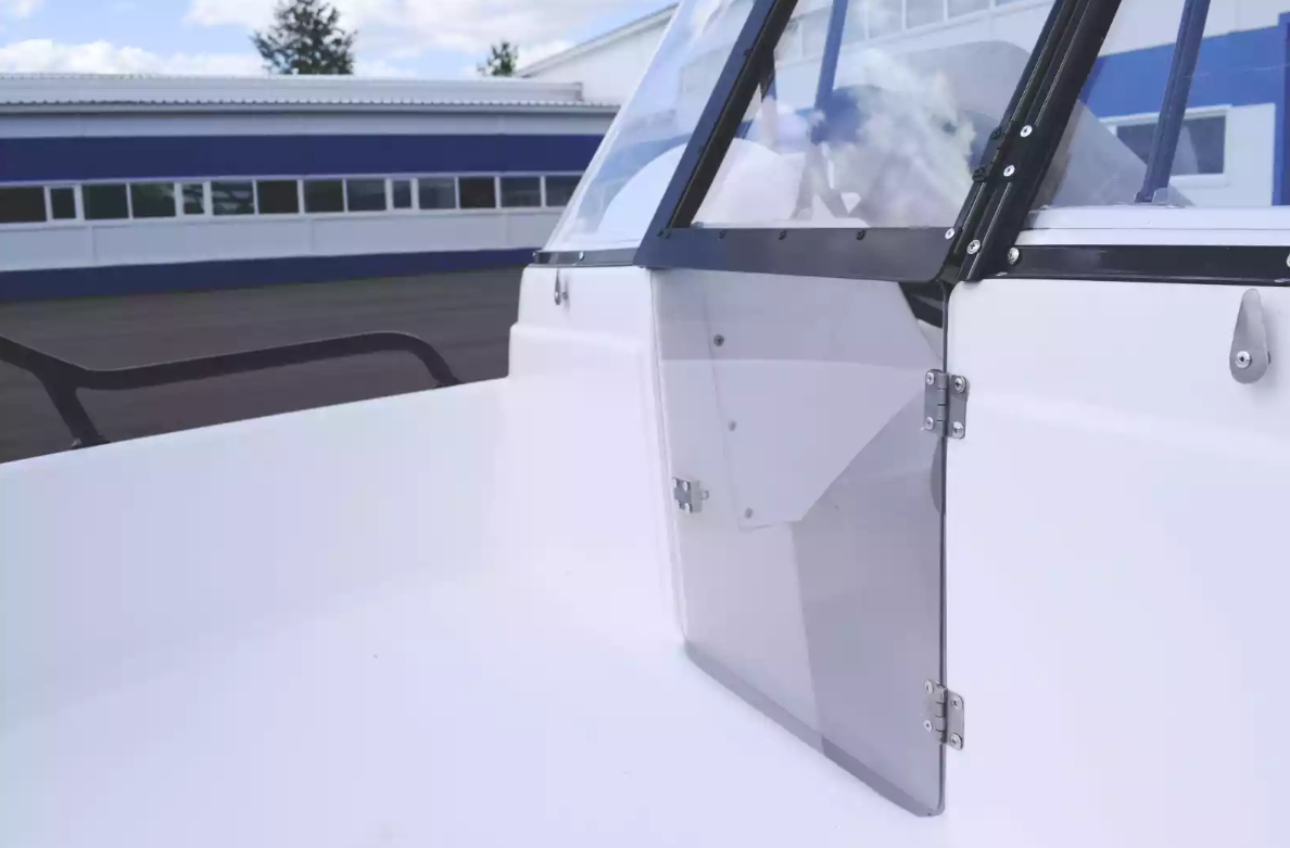 Комбинированный катер Wyatboat-430 DC в Екатеринбурге