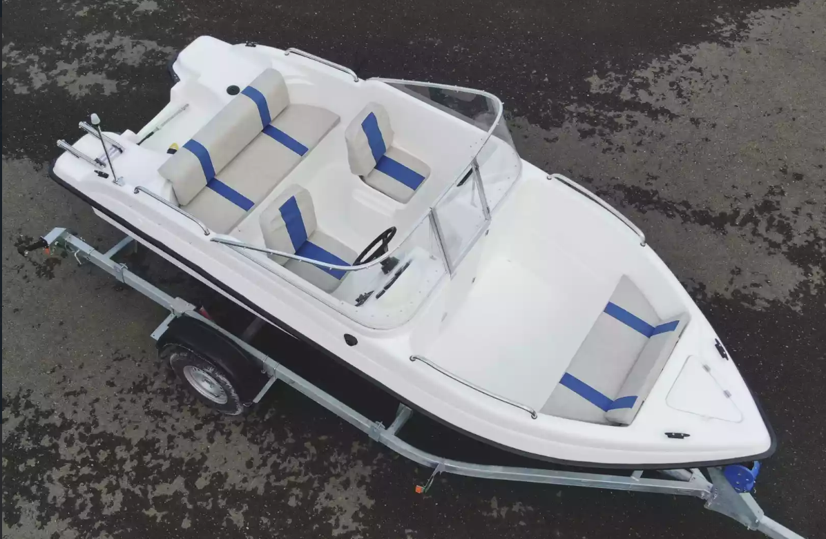 Стеклопластиковый катер Wyatboat-3 DC Open в Екатеринбурге